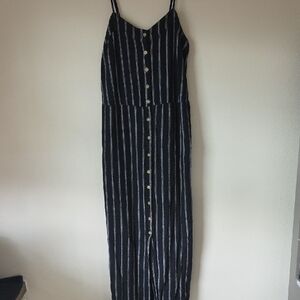 Universal Thread Navy and White Striped Maxi Dress
